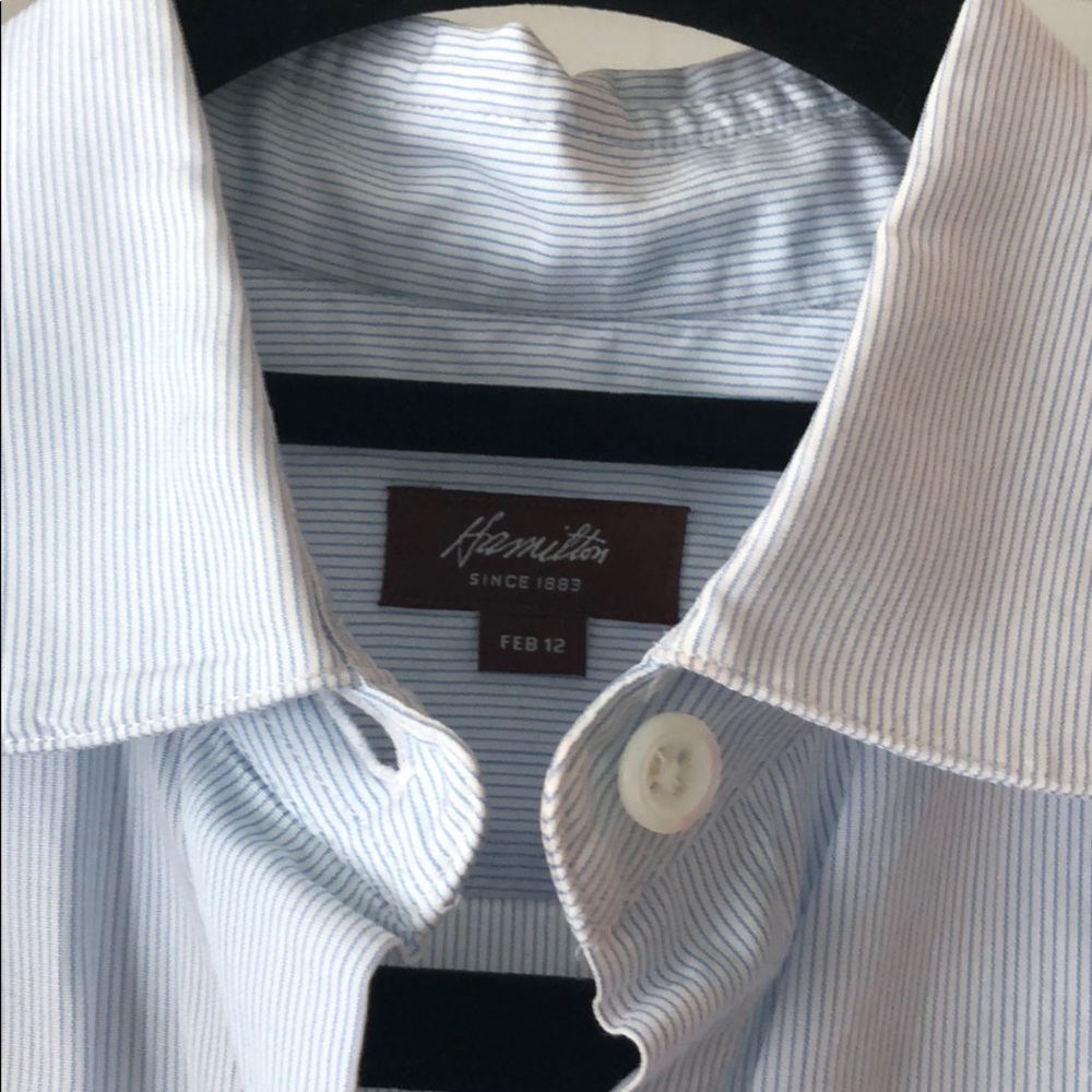 Hamilton pleated button down - Picture 3 of 4
